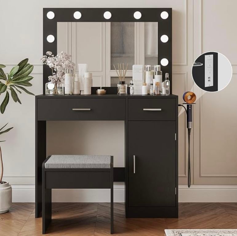 black-makeup-set